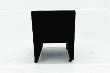 オカムラ 8381シリーズ 中古 多目的チェア 応接ソファ 安楽椅子 ミーティングチェア 応接会議椅子 中古オフィス家具の画像