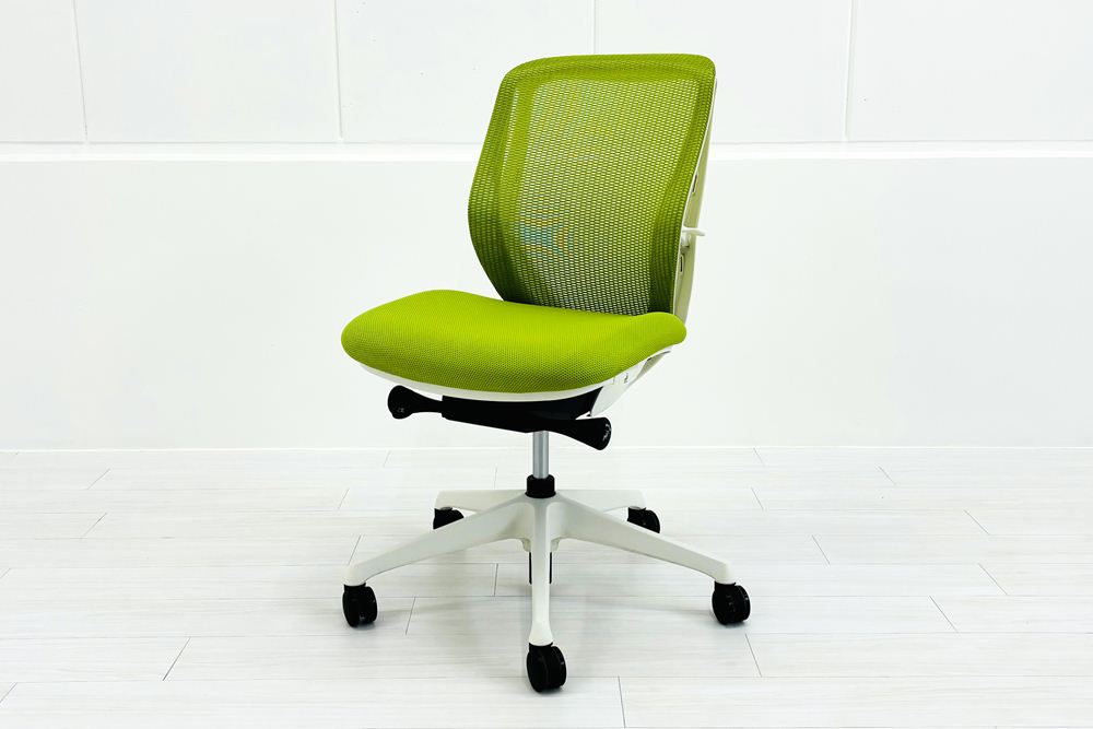 中古オフィスチェア オカムラ シルフィーチェア 中古 2015年製 ローバック 肘無 Sylphy メッシュ 中古オフィス家具 ライムグリーンの画像