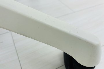 中古オフィスチェア オカムラ シルフィーチェア 中古 2015年製 ローバック 肘無 Sylphy メッシュ 中古オフィス家具 ライムグリーンの画像