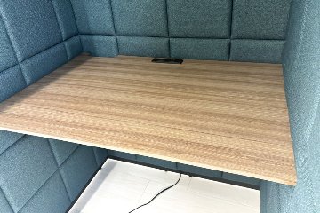 集中ブース 201° COOM 中古 ワークブース 一人用 パーテーション パーティション 中古オフィス家具 ブルー系 1000/900/1600の画像