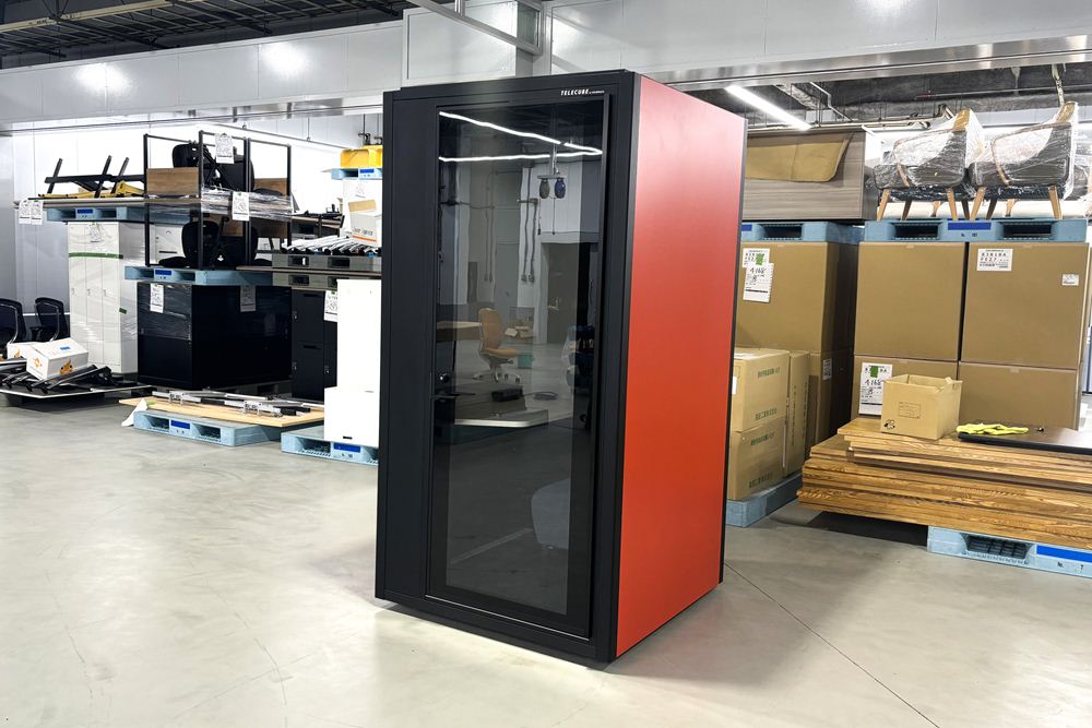 TERECUBE オカムラ テレキューブ 中古 フルクローズ型ワークブース 個室防音ブース ソロワークブース 中古オフィス家具 1200/1100/2310の画像