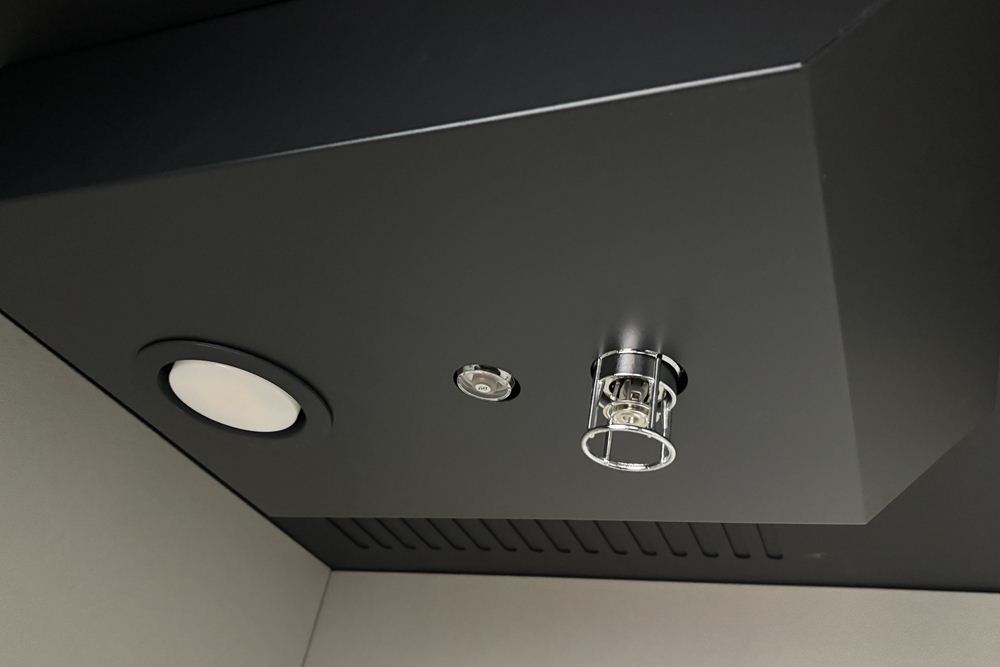 TERECUBE オカムラ テレキューブ 中古 フルクローズ型ワークブース 個室防音ブース ソロワークブース 中古オフィス家具 1200/1100/2310の画像