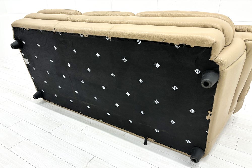 IDC 大塚家具 応接家具セット 中古 【4点セット】応接ソファ 高級家具 革 レザー 中古オフィス家具の画像