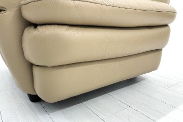 IDC 大塚家具 応接家具セット 中古 【4点セット】応接ソファ 高級家具 革 レザー 中古オフィス家具の画像