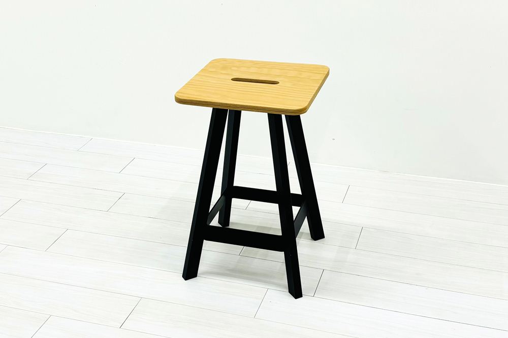 ノール ロックウェルイージースツール 中古 Knoll Rockwell Unscripted Easy Stool ノル ハイチェア ミーティングチェア カウンターチェア 中古オフィス家具 H610の画像