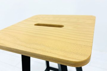 ノール ロックウェルイージースツール 中古 Knoll Rockwell Unscripted Easy Stool ノル ハイチェア ミーティングチェア カウンターチェア 中古オフィス家具 H610の画像