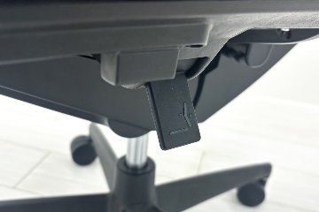 コクヨ プントチェア 中古 ローバック 肘無 KOKUYO クッション 中古オフィス家具 中古オフィスチェア オレンジの画像