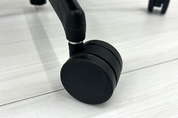 コクヨ プントチェア 中古 ローバック 肘無 KOKUYO クッション 中古オフィス家具 中古オフィスチェア オレンジの画像