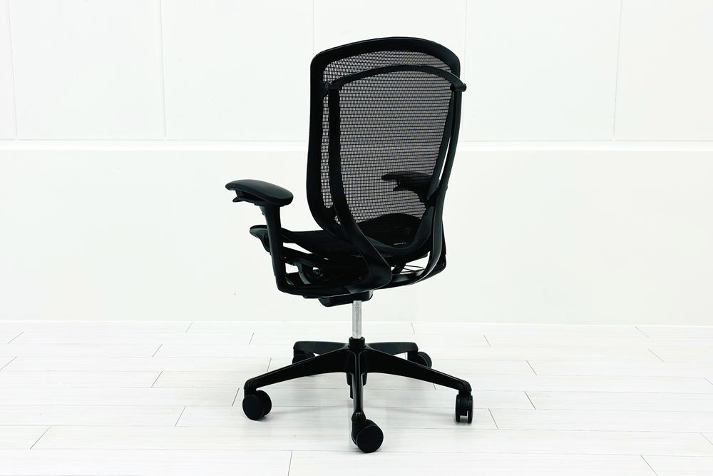 オカムラ コンテッサセコンダ 中古 2017年製 Contessa seconda コンテッサチェア 中古オフィス家具 メッシュ ブラック CC81MR-FPG1の画像