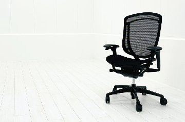 オカムラ コンテッサセコンダ 中古 2017年製 Contessa seconda コンテッサチェア 中古オフィス家具 メッシュ ブラックの画像