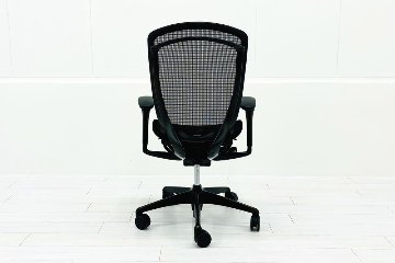 オカムラ コンテッサセコンダ 中古 2017年製 Contessa seconda コンテッサチェア 中古オフィス家具 メッシュ ブラック CC81MR-FPG1の画像