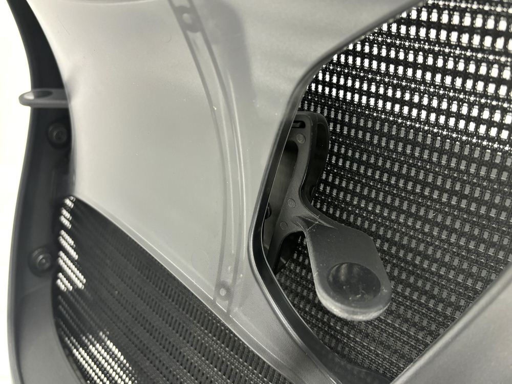 バロンチェア 中古 オカムラ Baron ブラック 可動肘 ハイバック 中古オフィス家具 座クッション 中古オフィスチェア 事務椅子の画像