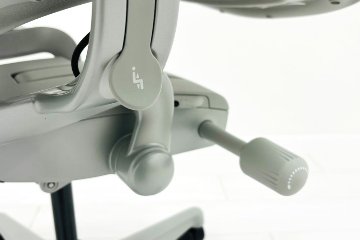 【未開封未使用品】 ハーマンミラー アーロンチェア リマスタード Bサイズ フル装備 中古 Herman Miller Aeron Chair Remastered 中古オフィス家具 ミネラルの画像