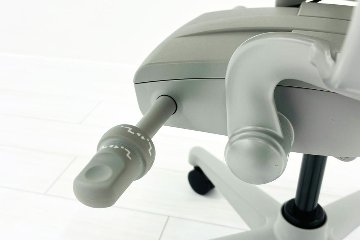 【未開封未使用品】 ハーマンミラー アーロンチェア リマスタード Bサイズ フル装備 中古 Herman Miller Aeron Chair Remastered 中古オフィス家具 ミネラルの画像