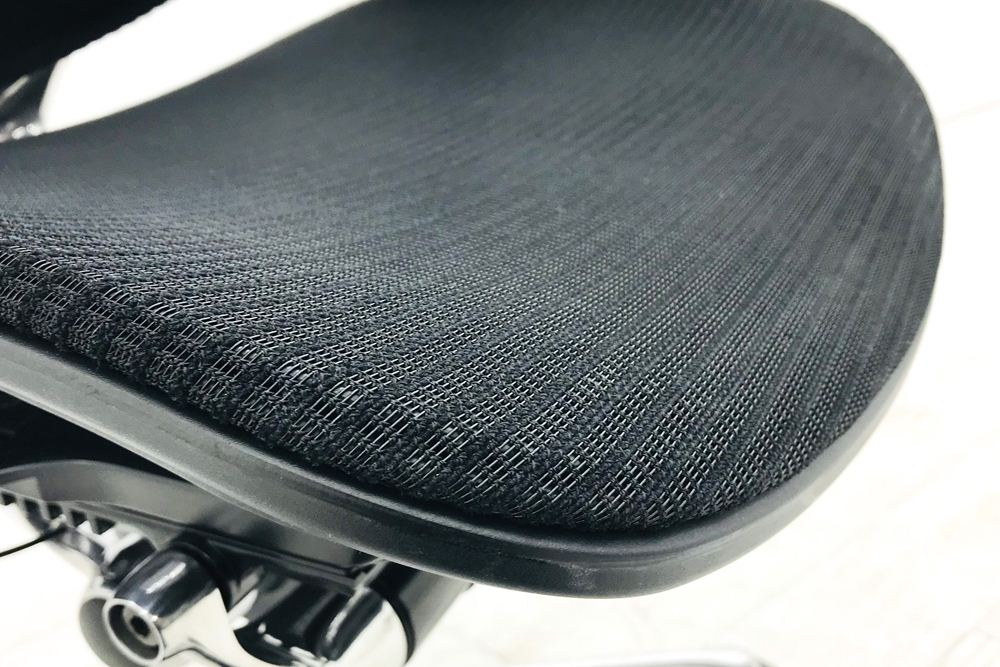 OKAMURA Contessa コンテッサチェア 中古 オカムラ メッシュ ブラック 中古オフィス家具 オフィスチェア ポリッシュフレームの画像