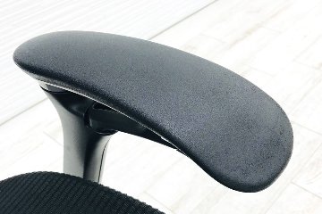 OKAMURA Contessa コンテッサチェア 中古 オカムラ メッシュ ブラック 中古オフィス家具 オフィスチェア ポリッシュフレームの画像