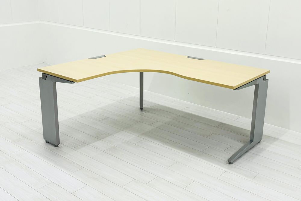 オカムラ プロユニット L型デスク L字デスク 中古 Ｌ字机 中古デスク 中古オフィス家具 オフィスデスク 事務机 1600/1400/720 左550の画像