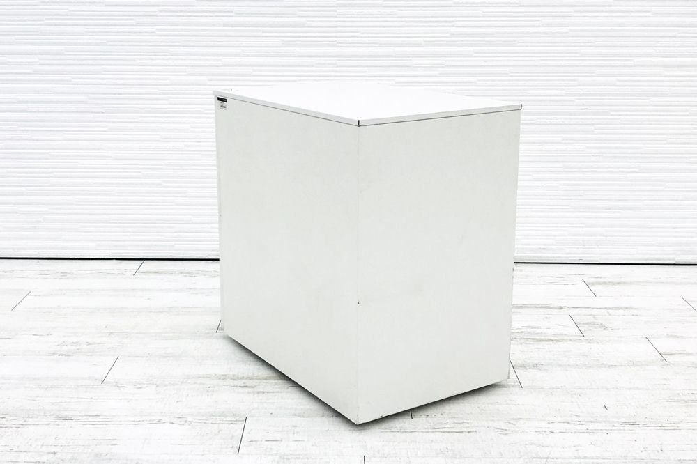 イトーキ CZRシリーズ 2段ワゴン 中古 キャビネット 収納家具 袖机 脇机 ホワイト ワゴン2段 中古オフィス家具 シリンダー錠の画像