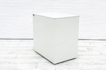 イトーキ CZRシリーズ 2段ワゴン 中古 キャビネット 収納家具 袖机 脇机 ホワイト ワゴン2段 中古オフィス家具 シリンダー錠の画像