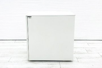 イトーキ CZRシリーズ 2段ワゴン 中古 キャビネット 収納家具 袖机 脇机 ホワイト ワゴン2段 中古オフィス家具 シリンダー錠の画像