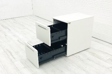 イトーキ CZRシリーズ 2段ワゴン 中古 キャビネット 収納家具 袖机 脇机 ホワイト ワゴン2段 中古オフィス家具 シリンダー錠の画像