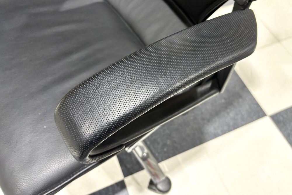  Wilkhahn Modus ウィルクハーン モダスチェア 中古 エグゼクティブチェア マネジメントチェア ブラック 中古オフィス家具 本革張り レザーの画像