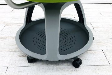 ノードチェア スチールケース 中古 ミーティングチェア 多目的チェア 480120 会議椅子 学習チェア 教育用チェア 中古オフィス家具 ワサビの画像