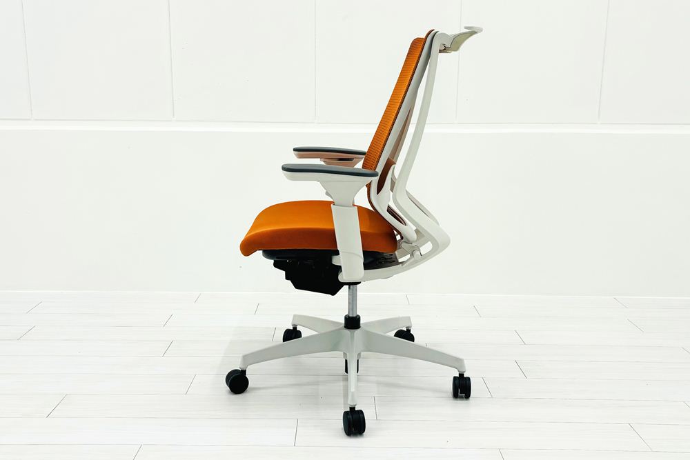 コクヨ デュオラチェア 中古 オレンジ | 中古オフィス家具専門店の