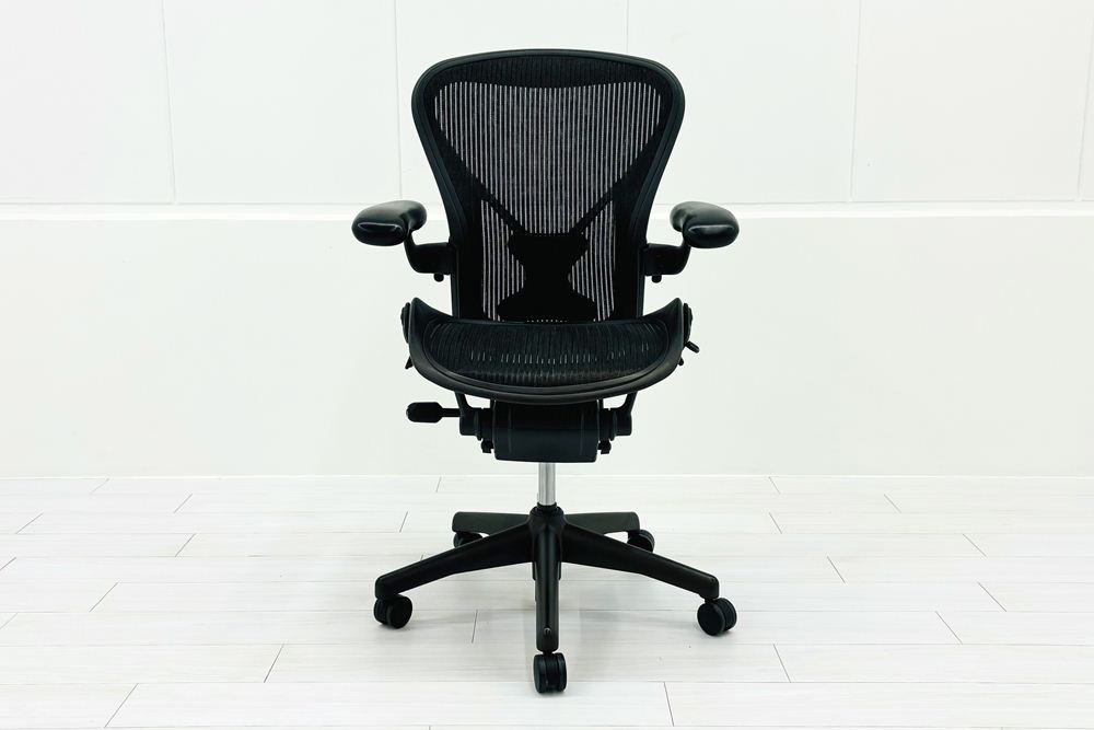 アーロンチェア ハーマンミラー Bサイズ フル装備 | 中古オフィス家具
