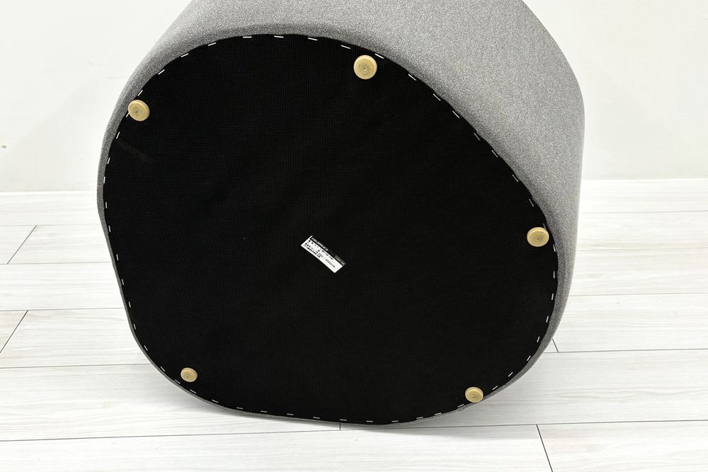 オカムラ ココモリ 中古 2023年製 ミーティングチェア 多目的チェア スツール グレー 中古オフィス家具の画像