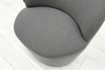 オカムラ ココモリ 中古 2023年製 ミーティングチェア 多目的チェア スツール グレー 中古オフィス家具の画像