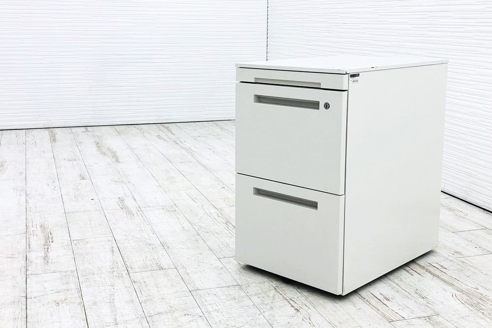 イトーキ CZRワゴン スチールワゴン 3段ワゴン 中古 収納家具 袖机 脇机 CZR-046MPCB-W9 ホワイト ワゴン3段の画像