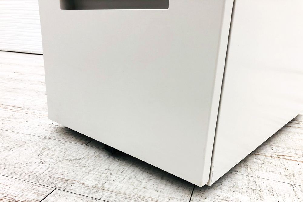 イトーキ CZRワゴン スチールワゴン 3段ワゴン 中古 収納家具 袖机 脇机 CZR-046MPCB-W9 ホワイト ワゴン3段の画像