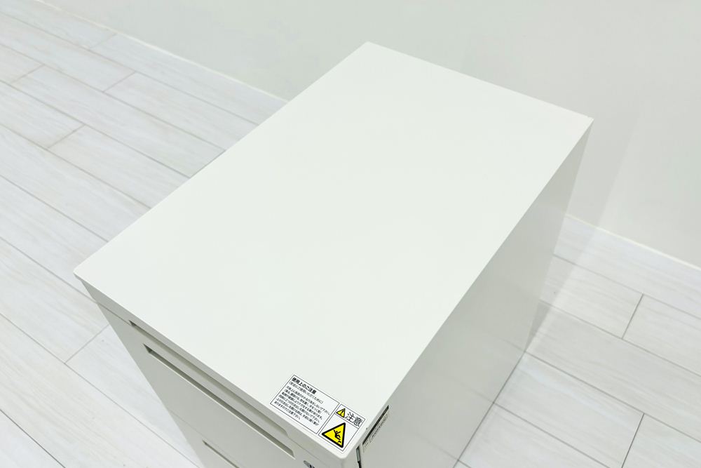 イトーキ CZRワゴン スチールワゴン 3段ワゴン 中古 収納家具 袖机 脇机 ホワイト ワゴン3段 シリンダー錠 400/593/657の画像