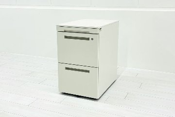 イトーキ CZRワゴン スチールワゴン 3段ワゴン 中古 収納家具 袖机 脇机 ホワイト ワゴン3段 シリンダー錠 400/593/657の画像