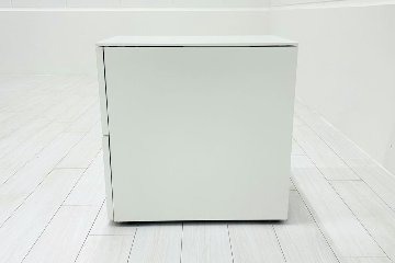 コクヨ ISシリーズ 2段ワゴン 中古 キャビネット 収納家具 袖机 脇机 ホワイト ワゴン2段 中古オフィス家具 シリンダー錠 395/602/600の画像