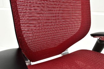 バロンチェア 中古 オカムラ Baron 可動肘 ハイバック 中古オフィス家具 中古オフィスチェア 事務椅子 メッシュチェア レッドの画像