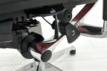 バロンチェア 中古 オカムラ Baron 可動肘 ハイバック 中古オフィス家具 中古オフィスチェア 事務椅子 メッシュチェア レッドの画像