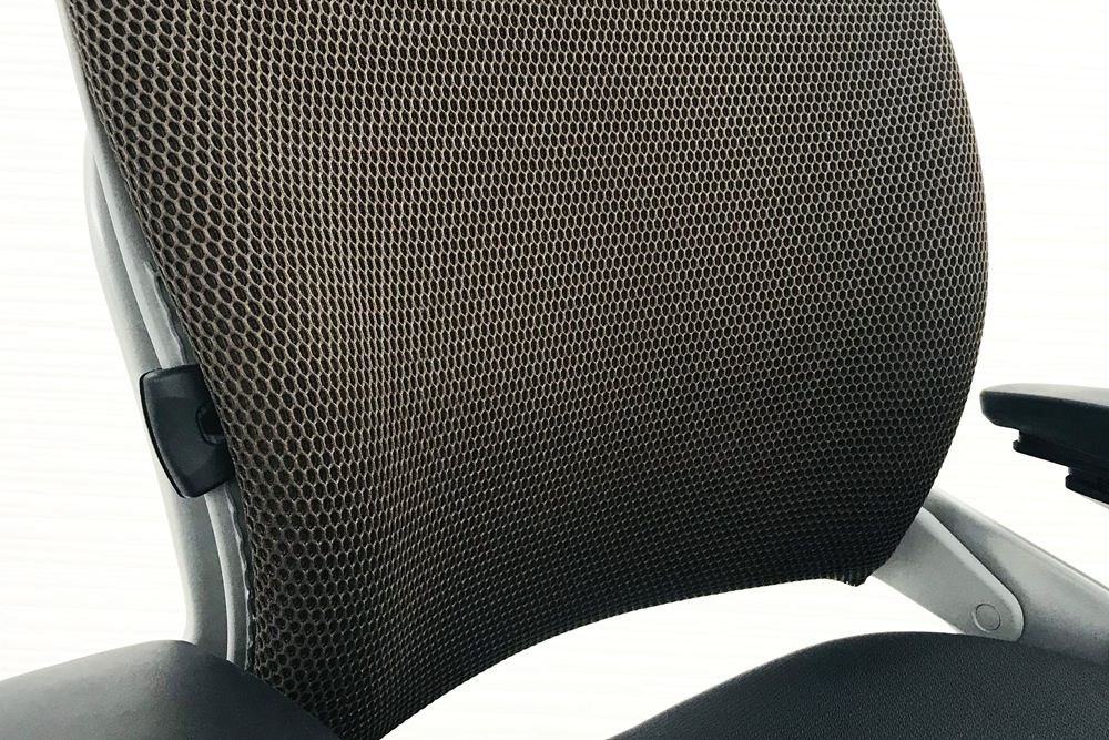 リープチェア V2 スチールケース 中古 背ブラウン 座グレー Steelcase Leap 中古オフィス家具 OAチェア 46216189の画像