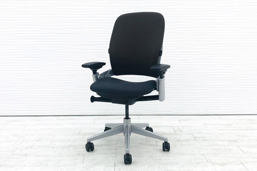 リープチェア V2 スチールケース 中古 背ブラウン 座グレー Steelcase Leap 中古オフィス家具 OAチェア 46216189の画像