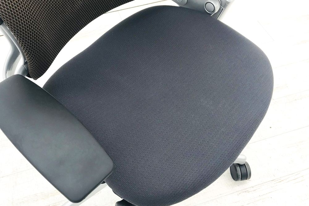 リープチェア V2 スチールケース 中古 背ブラウン 座グレー Steelcase Leap 中古オフィス家具 OAチェア 46216189の画像