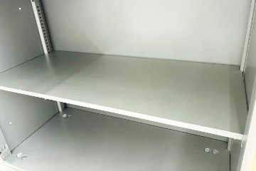 オカムラ レクトライン 2段両開き書庫 中古 スチール書庫 キャビネット 中古オフィス家具 ネオウッドライト 900/450/775 シリンダー錠の画像