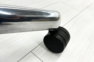 【ポリッシュ脚ピカピカ磨き有！】アーロンチェア 中古 Bサイズ フル装備 タキシードメッシュ ハーマンミラー 肘レバー アルミ脚 レザーアーム Herman Miller Aeron Chairの画像