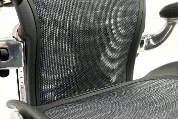 【ポリッシュ脚ピカピカ磨き有！】アーロンチェア 中古 Bサイズ フル装備 タキシードメッシュ ハーマンミラー 肘レバー アルミ脚 レザーアーム Herman Miller Aeron Chairの画像