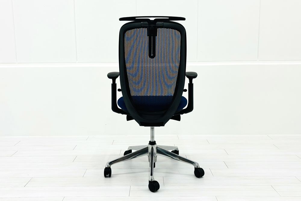 【ポリッシュ脚ピカピカ磨き有！】オカムラ シルフィーチェア 中古 2020年製 ハイバックメッシュ 可動肘 OKAMURA  Sylphy 中古オフィス家具 ミディアムブルーの画像