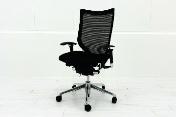 【ポリッシュ脚ピカピカ磨き有！】オカムラ バロンチェア 中古 Baron ブラック 可動肘 ハイバック ポリッシュフレーム 中古オフィス家具 座クッションの画像