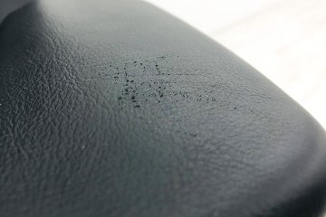 【ポリッシュ脚ピカピカ磨き有！】レオニスチェア LEONIS イトーキ 中古 2020年製 【6脚セット】 役員チェア ハイバック エグゼクティブチェア 中古オフィス家具 レザーの画像