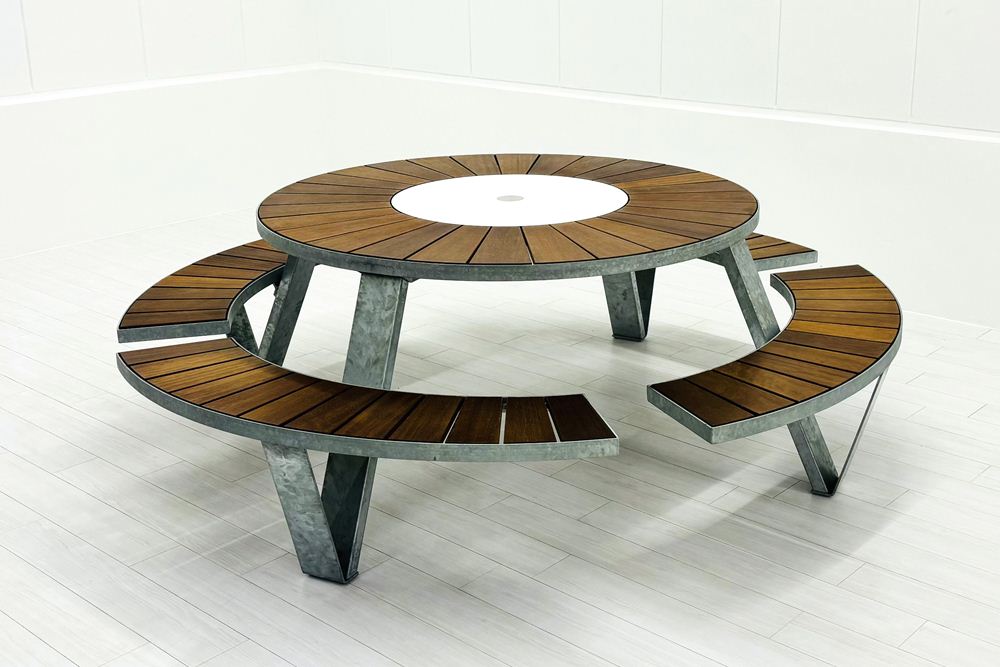  extremis Pantagruel picnic エクストレミス パンタグリュエル ピクニック 中古 屋外ベンチ ガーデニングテーブル 中古オフィス家具の画像