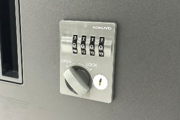 コクヨ エディア 【上下セット】 スチール書庫 3段ラテラル書庫 両開き書庫 中古 収納家具 中古オフィス家具 ブラック ダイヤル錠 900/450/1890の画像