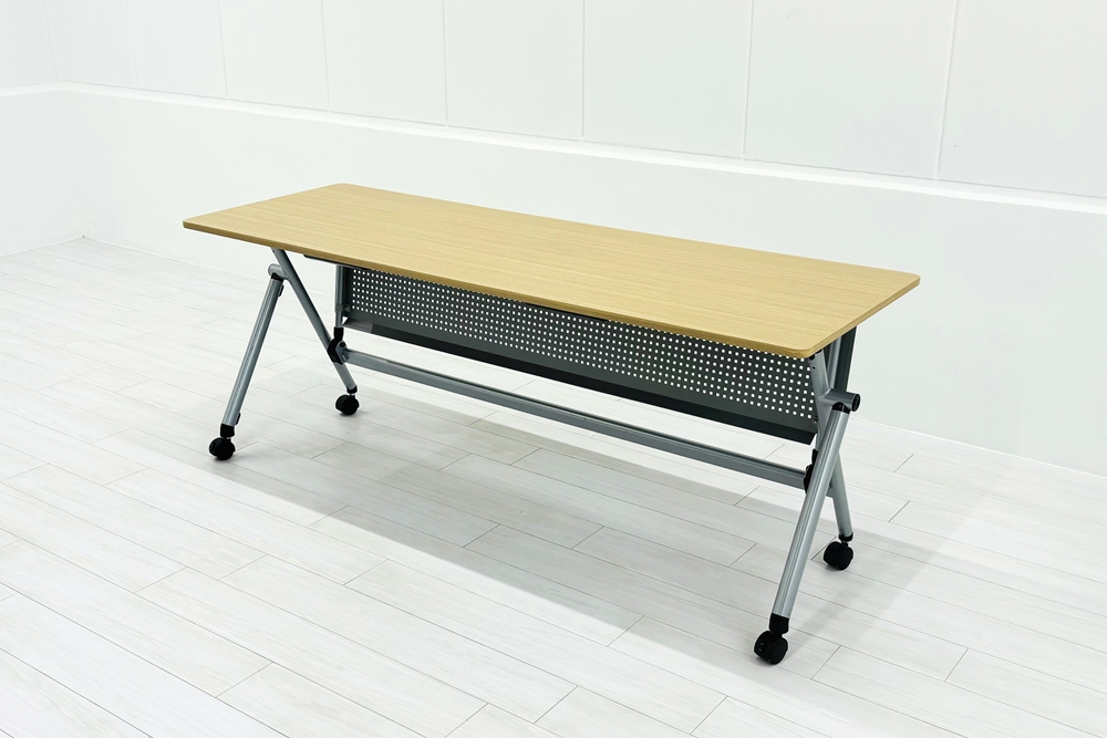 イトーキ ミーティングテーブル 中古  会議机 折りたたみ テーブル 中古オフィス家具 フォールディングテーブル 1800/600/720の画像